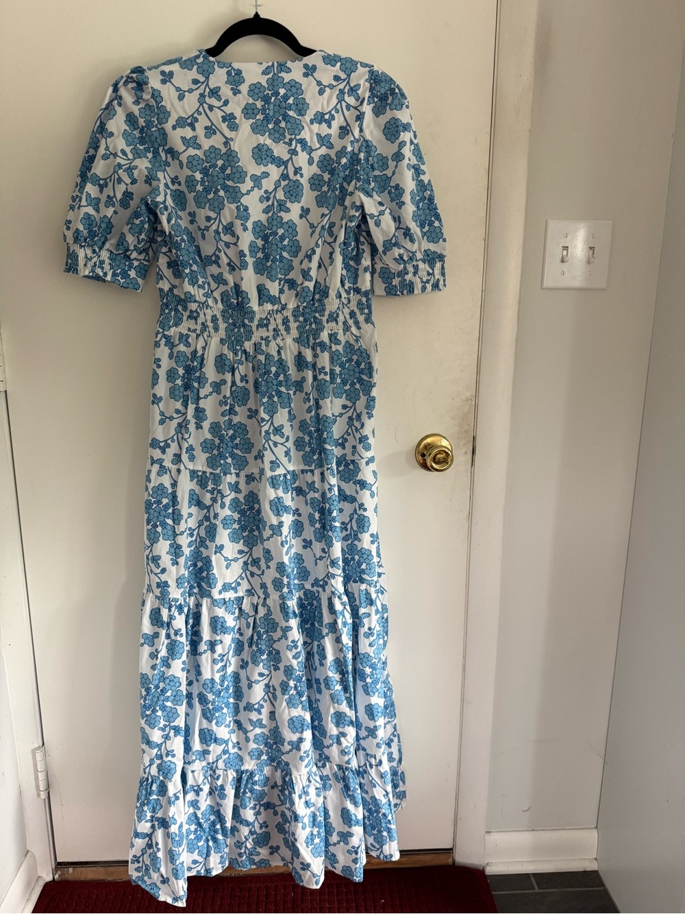 Boden White Maxi Dress with Blue Floral Print - Picture 4 of 4